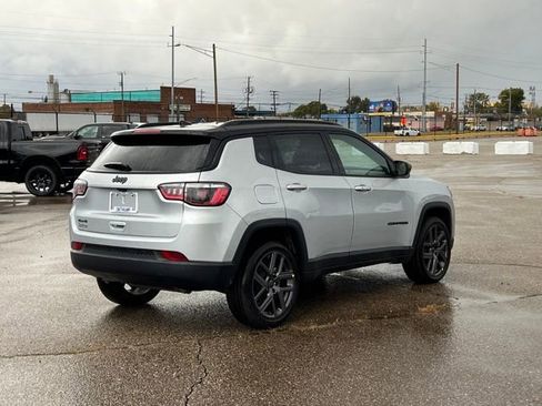 New 2026 Jeep Compass Limited image 3