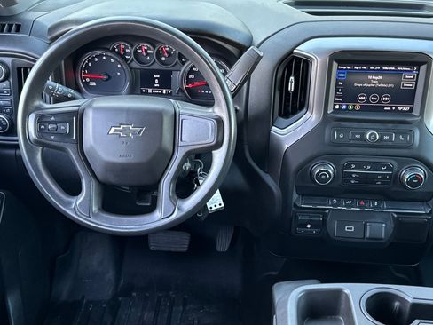 Used 2020 Chevrolet Silverado 1500 Custom Trail Boss w/ Custom Convenience Package image 14