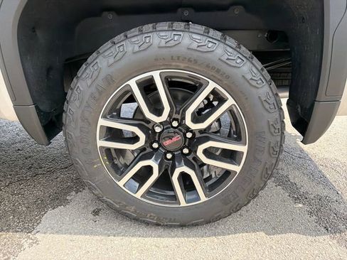 New 2026 GMC Sierra 1500 AT4 AWD/4WD image 26