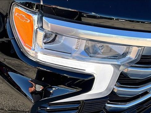 Used 2024 Chevrolet Silverado 1500 High Country w/ Z71 Off-Road Package AWD/4WD image 32