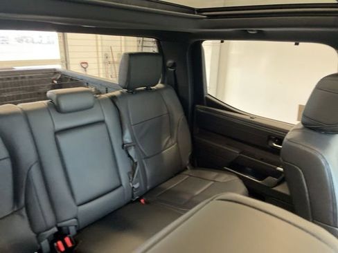 New 2025 Toyota Tundra Platinum image 30