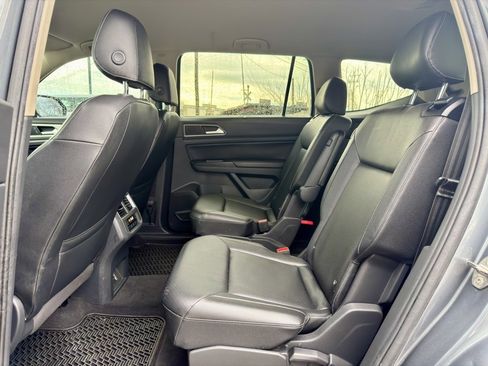 Used 2019 Volkswagen Atlas SE image 11