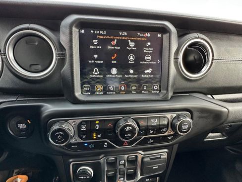 Used 2022 Jeep Wrangler Unlimited Sahara w/ Cold Weather Group image 17