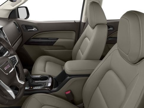 Used 2015 GMC Canyon SLE w/ All-Terrain Package AWD/4WD image 11