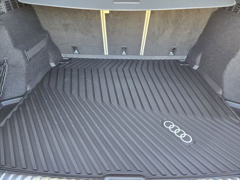 New 2025 Audi Q5 Prestige image 36