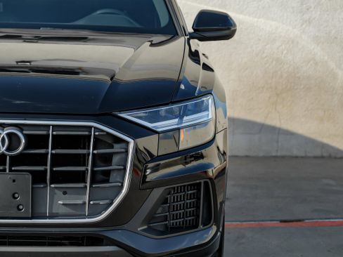 Used 2021 Audi Q8 Premium w/ Convenience Package image 44