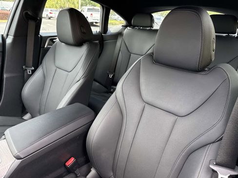 Used 2025 BMW 430i w/ Premium Package RWD image 19