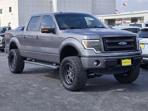 Used 2014 Ford F150 FX4 w/ Equipment Group 402A Luxury image 3