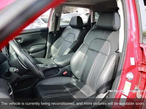 Used 2023 Honda HR-V EX-L image 11