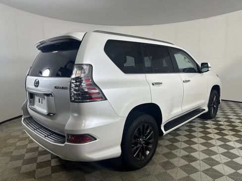Used 2023 Lexus GX 460 Premium w/ Premium Plus Package AWD/4WD image 7