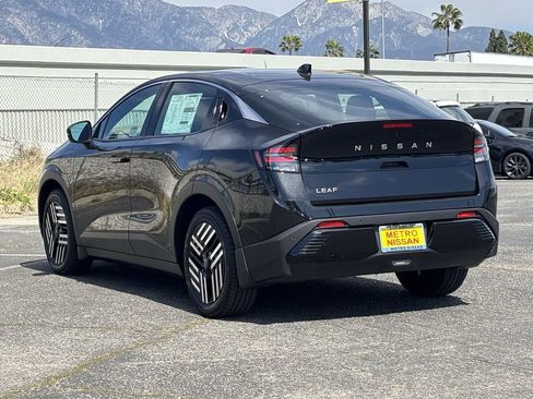 New 2026 Nissan Leaf SV+ image 2