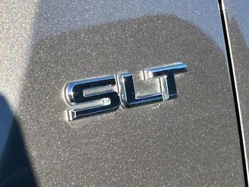 Used 2011 GMC Terrain SLT image 8