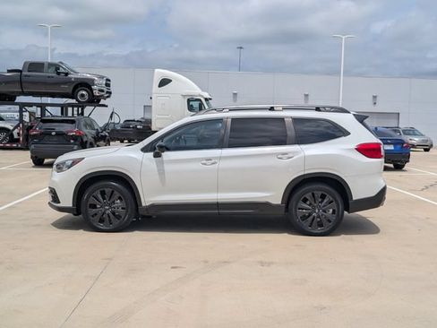 Certified 2022 Subaru Ascent Onyx Edition AWD/4WD image 3
