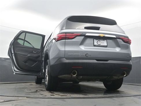 Certified 2023 Chevrolet Traverse LT image 62