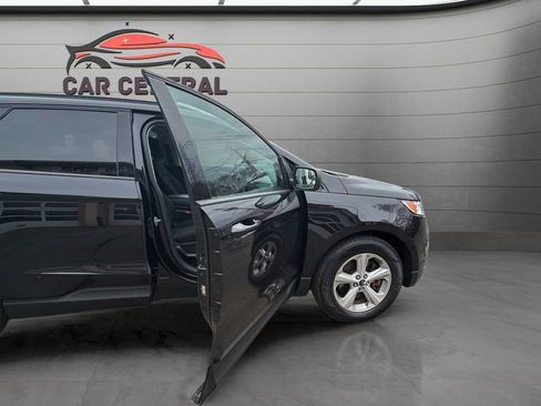 Used 2017 Ford Edge SE AWD/4WD image 13