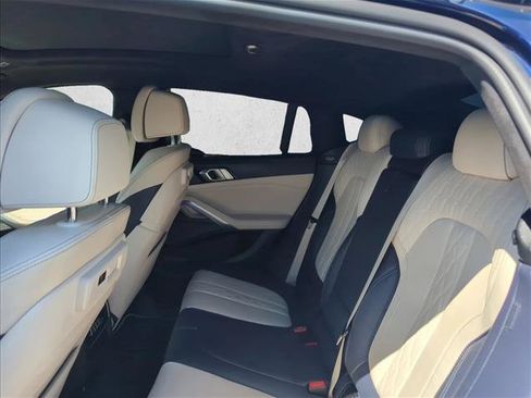 Used 2021 BMW X6 M50i w/ Executive Package AWD/4WD image 17