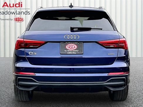Used 2025 Audi Q3 2.0T Premium w/ Convenience Package image 5