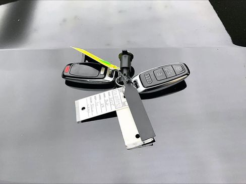 Certified 2025 Audi Q7 3.0T Premium Plus w/ Premium Plus Package image 13