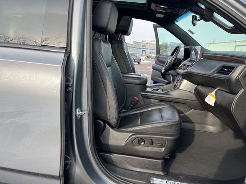 Used 2021 Chevrolet Tahoe Z71 image 17