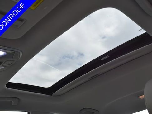 Used 2017 Hyundai Sonata Sport w/ Value Edition Package 02 FWD image 4