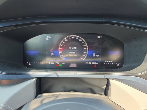 Used 2024 Volkswagen Taos SE FWD image 7