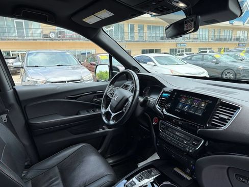 Used 2021 Honda Pilot Black Edition image 14