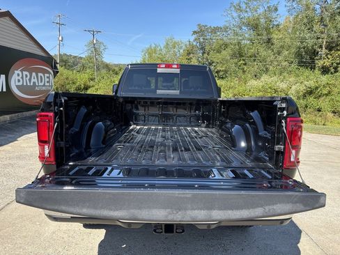 New 2026 RAM 2500 Tradesman image 32