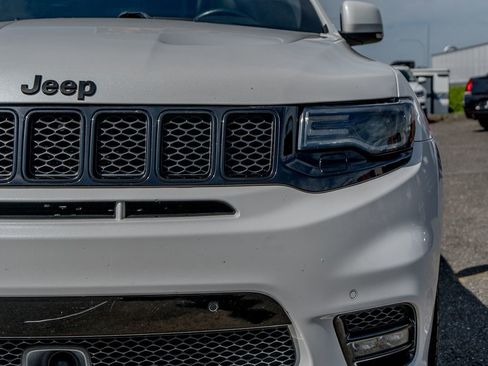 Used 2020 Jeep Grand Cherokee SRT AWD/4WD image 9