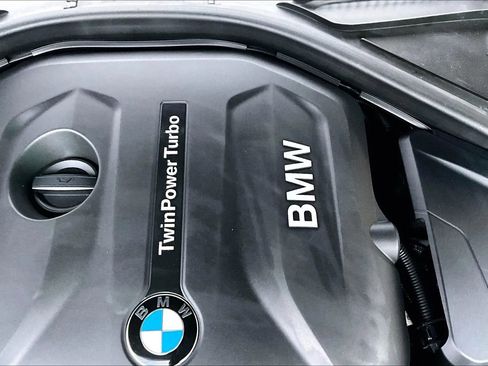 Used 2017 BMW 330i xDrive 330i xDrive Sedan 4D image 31