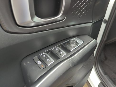 New 2026 Kia Sorento S FWD image 19