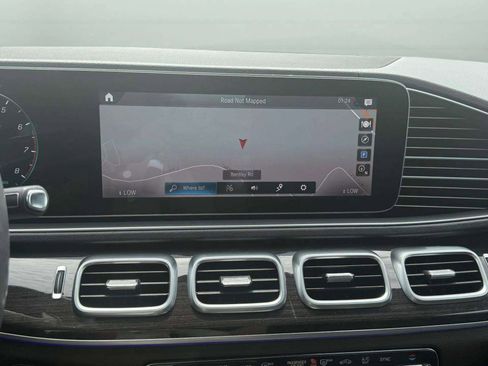 Used 2023 Mercedes-Benz GLS 450 4MATIC image 54