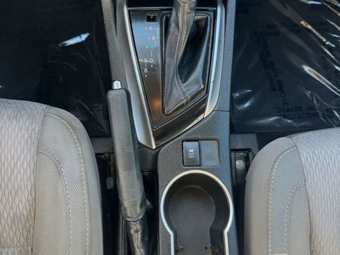 Used 2014 Toyota Corolla LE image 35