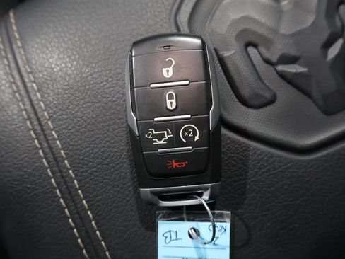 Used 2021 RAM 1500 Laramie w/ Sport Appearance Package image 27