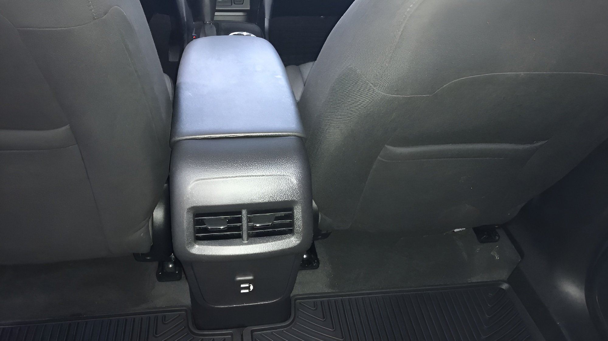 Used 2019 Chevrolet Equinox LT FWD image 15