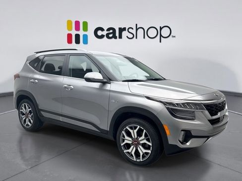 Used 2021 Kia Seltos SX w/ SX Sunroof Package AWD/4WD image 7