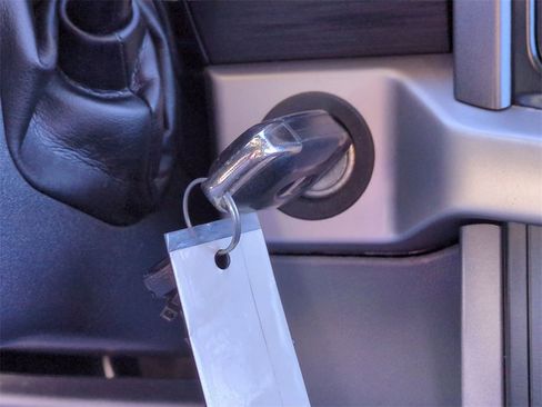 Used 2023 Ford F150 XLT image 17