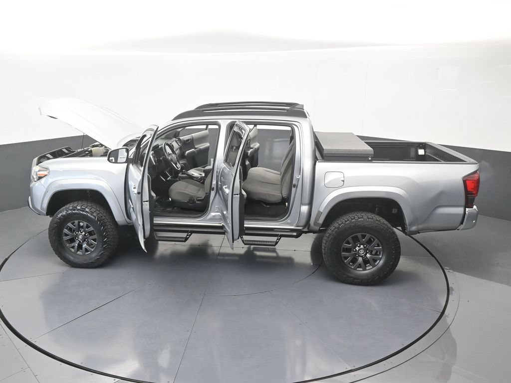 Used 2021 Toyota Tacoma SR5 w/ SR5 Appearance Package (SM) RWD image 65