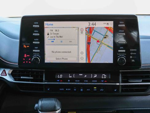 Certified 2023 Toyota Sienna XSE w/ XSE Plus Package FWD image 14
