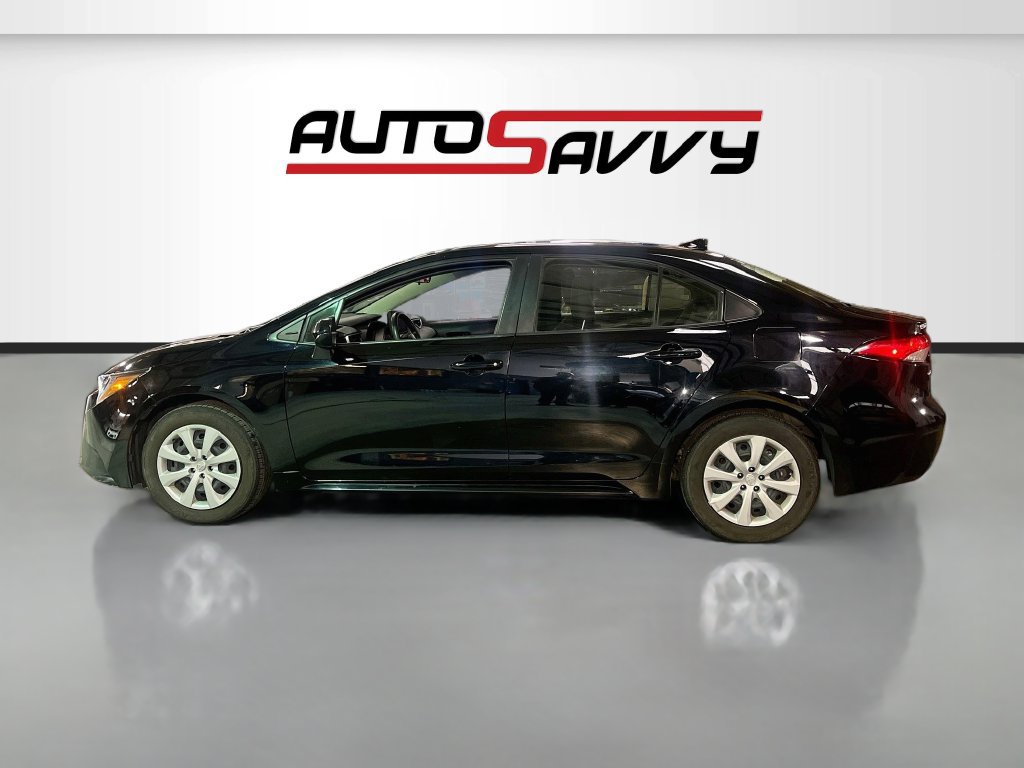 Used 2023 Toyota Corolla LE w/ Carpet Mat Package (TMS) FWD image 4