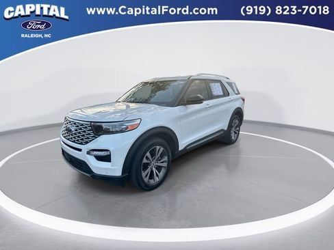 Used 2020 Ford Explorer Platinum w/ Premium Technology Package image 4