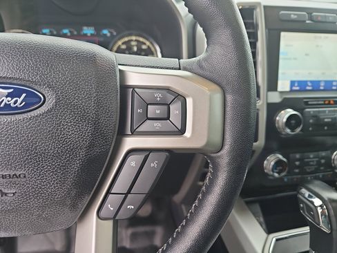 Used 2020 Ford F150 Lariat w/ Equipment Group 502A Luxury image 17