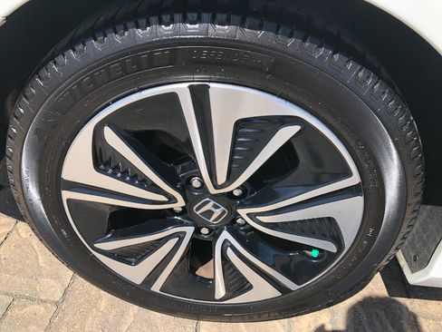 Used 2016 Honda Civic EX-L image 10