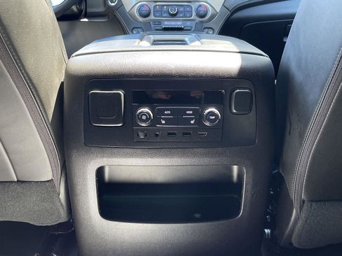 Used 2017 GMC Yukon Denali w/ Open Road Package AWD/4WD image 43