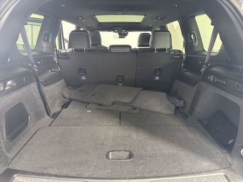 Used 2022 Jeep Grand Cherokee L Overland image 15