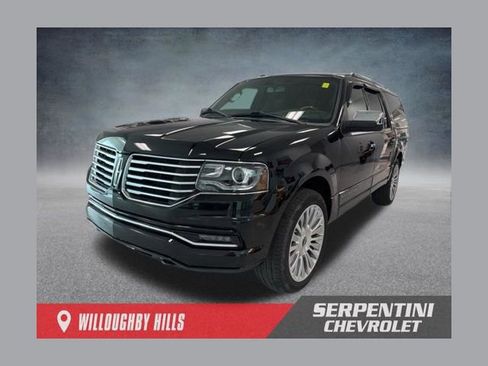 Used 2017 Lincoln Navigator L Reserve image 1