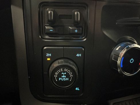 Used 2025 Ford F150 XLT w/ Equipment Group 302A MID AWD/4WD image 39