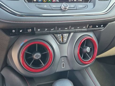 Certified 2022 Chevrolet Blazer RS w/ Enhanced Convenience Package FWD image 10