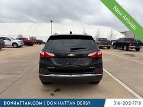 Used 2018 Chevrolet Equinox Premier image 6