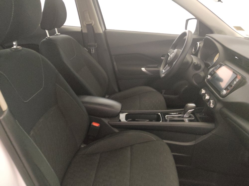 Used 2024 Nissan Kicks SV FWD image 21
