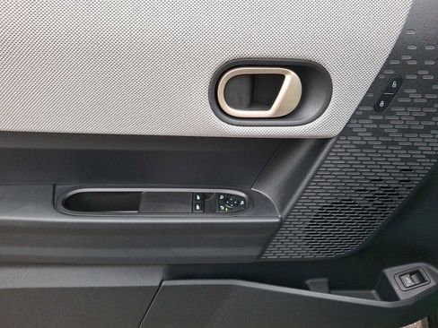 Certified 2025 MINI Cooper S image 12